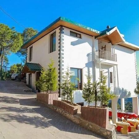 Pinewood 2Bhk Cottage Kasauli Exterior photo